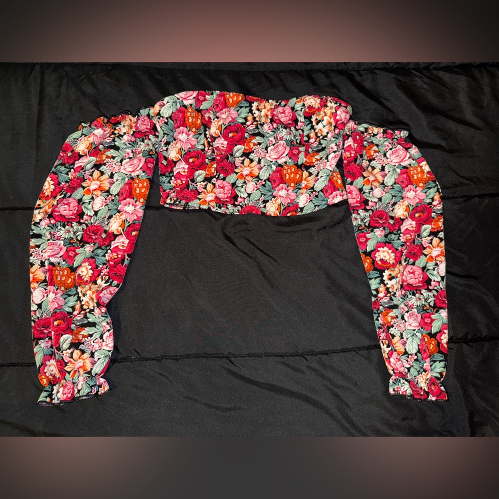Floral Crop Top - Red and Pink SHEIN